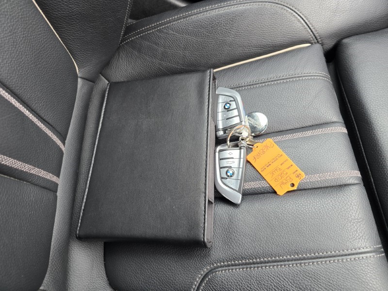 2018 (68) BMW 5 SERIES 520d M Sport 5dr Auto 4815447