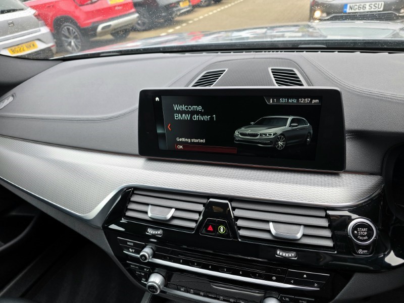 2018 (68) BMW 5 SERIES 520d M Sport 5dr Auto 4815427