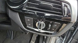 2018 (68) BMW 5 SERIES 520d M Sport 5dr Auto 4815432