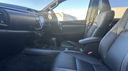 2023 (23) TOYOTA COMMERCIAL HILUX Invincible X D/Cab Pick Up 2.8 D-4D Auto 4811413