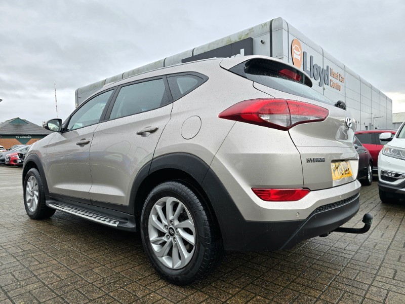 2018 (18) HYUNDAI TUCSON 1.7 CRDi Blue Drive SE Nav 5dr 2WD