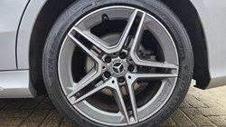 2019 (69) MERCEDES-BENZ C CLASS C300d AMG Line Premium 4dr 9G-Tronic 4829185
