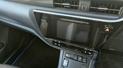 2017 (67) TOYOTA AURIS 1.8 Hybrid Business Edition TSS 5dr CVT 4850582