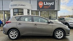2017 (67) TOYOTA AURIS 1.8 Hybrid Business Edition TSS 5dr CVT 4850550