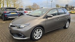 2017 (67) TOYOTA AURIS 1.8 Hybrid Business Edition TSS 5dr CVT 4850558
