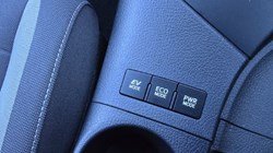 2017 (67) TOYOTA AURIS 1.8 Hybrid Business Edition TSS 5dr CVT 4850588