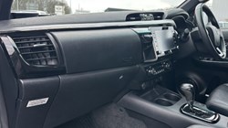 2020 (70) TOYOTA COMMERCIAL HILUX Invincible X D/Cab Pick Up 2.8 D-4D Auto 4902168