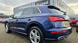 2018 (18) AUDI Q5 2.0T FSI Quattro S Line 5dr S Tronic 4848298