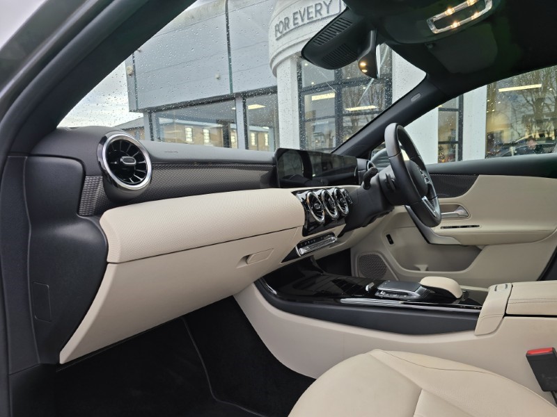 2022 (71) MERCEDES-BENZ A CLASS A200 Sport Executive Edition 4dr Auto 4838933