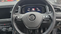 2018 (68) VOLKSWAGEN T-ROC 1.5 TSI EVO SEL 5dr 4848379
