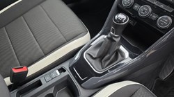 2018 (68) VOLKSWAGEN T-ROC 1.5 TSI EVO SEL 5dr 4848376