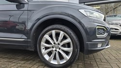 2018 (68) VOLKSWAGEN T-ROC 1.5 TSI EVO SEL 5dr 4848345