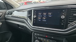 2018 (68) VOLKSWAGEN T-ROC 1.5 TSI EVO SEL 5dr 4848396