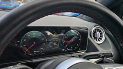 2019 (19) MERCEDES-BENZ B CLASS B200d AMG Line Premium 5dr Auto 4848452