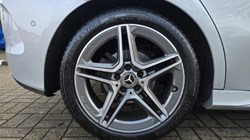 2019 (19) MERCEDES-BENZ B CLASS B200d AMG Line Premium 5dr Auto 4848402