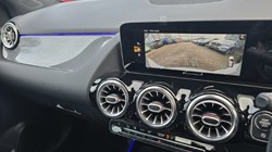 2019 (19) MERCEDES-BENZ B CLASS B200d AMG Line Premium 5dr Auto 4848456