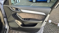 2016 (16) AUDI Q3 2.0 TDI Quattro S Line Plus 5dr 4852337