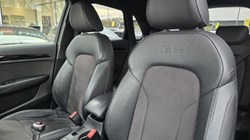 2018 (18) AUDI Q3 2.0 TDI Quattro Black Edition 5dr 4848259
