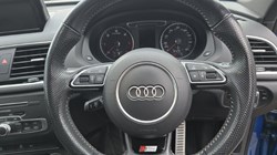 2018 (18) AUDI Q3 2.0 TDI Quattro Black Edition 5dr 4848268