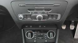 2018 (18) AUDI Q3 2.0 TDI Quattro Black Edition 5dr 4848265