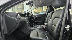 2016 (65) MERCEDES-BENZ A CLASS A200d Sport Executive 5dr 4842111