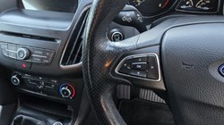 2018 (18) FORD FOCUS 1.0 EcoBoost 140 ST-Line Navigation 5dr 4852580