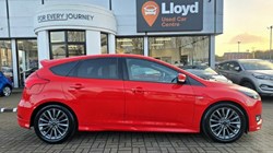2018 (18) FORD FOCUS 1.0 EcoBoost 140 ST-Line Navigation 5dr 4852550