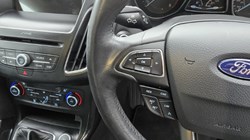 2017 (67) FORD FOCUS 1.0 EcoBoost Titanium 5dr 4855199