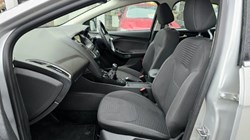 2017 (67) FORD FOCUS 1.0 EcoBoost Titanium 5dr 4855192