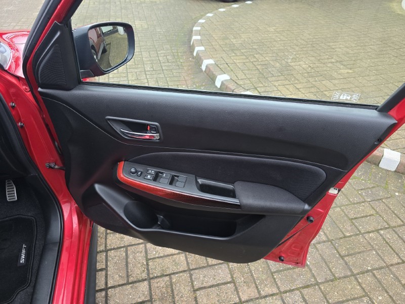 2019 (68) SUZUKI SWIFT 1.4 Boosterjet Sport 5dr 4872004