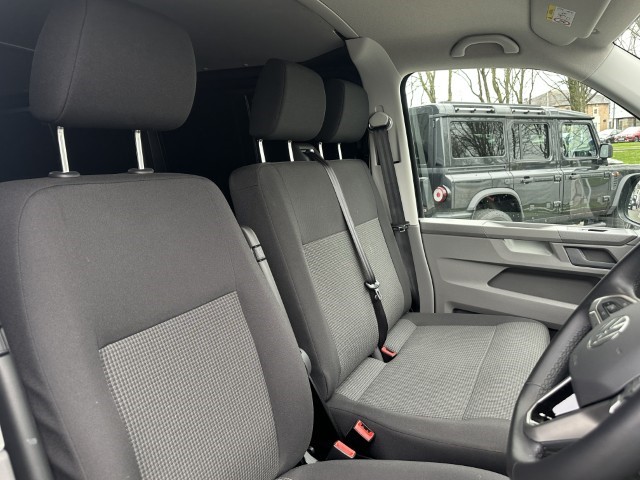 2024 (73) VOLKSWAGEN COMMERCIAL TRANSPORTER 2.0 TDI 110 Startline Van 4904572