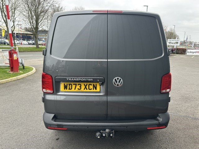 2024 (73) VOLKSWAGEN COMMERCIAL TRANSPORTER 2.0 TDI 110 Startline Van 4904568