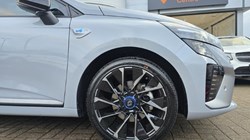 2023 (73) RENAULT CLIO 1.6 E-TECH full hybrid 145 Esprit Alpine 5dr Auto 4889265