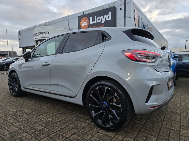 2023 (73) RENAULT CLIO 1.6 E-TECH full hybrid 145 Esprit Alpine 5dr Auto 4889279