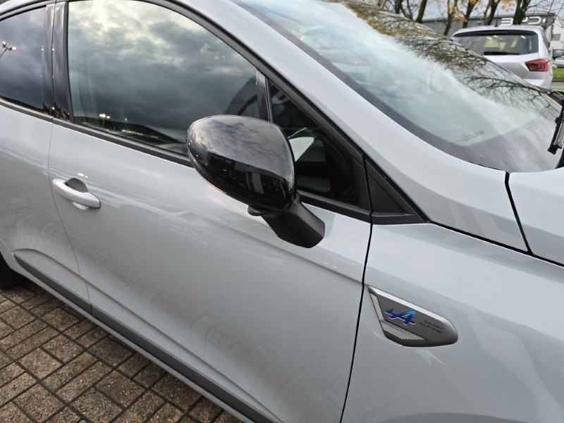 2023 (73) RENAULT CLIO 1.6 E-TECH full hybrid 145 Esprit Alpine 5dr Auto 4889295