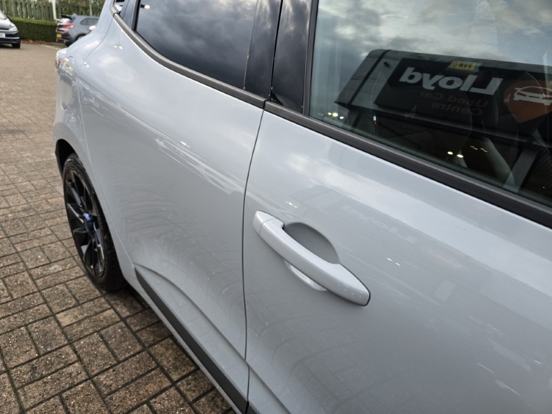 2023 (73) RENAULT CLIO 1.6 E-TECH full hybrid 145 Esprit Alpine 5dr Auto 4889294