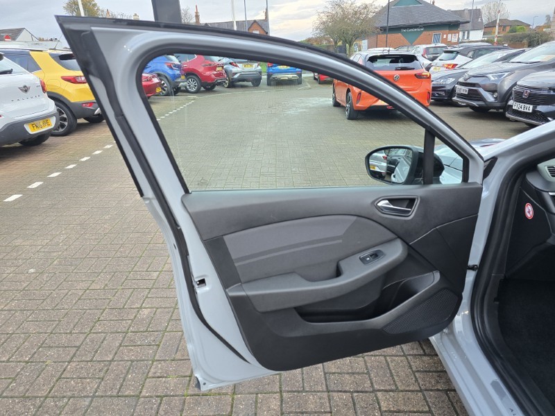 2023 (73) RENAULT CLIO 1.6 E-TECH full hybrid 145 Esprit Alpine 5dr Auto 4889290