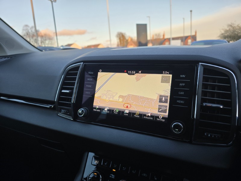 2018 (18) SKODA KAROQ 1.0 TSI SE L 5dr DSG 4955813