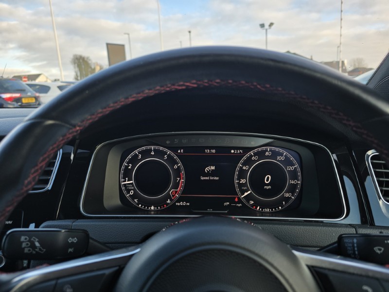 2017 (67) VOLKSWAGEN GOLF 2.0 TSI 245 GTI Performance 3dr 4908432