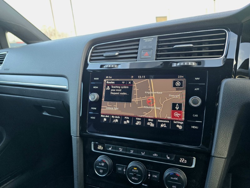 2017 (67) VOLKSWAGEN GOLF 2.0 TSI 245 GTI Performance 3dr 4908438