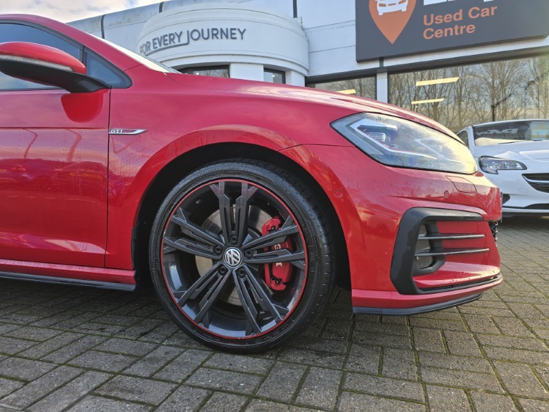 2017 (67) VOLKSWAGEN GOLF 2.0 TSI 245 GTI Performance 3dr 4908391