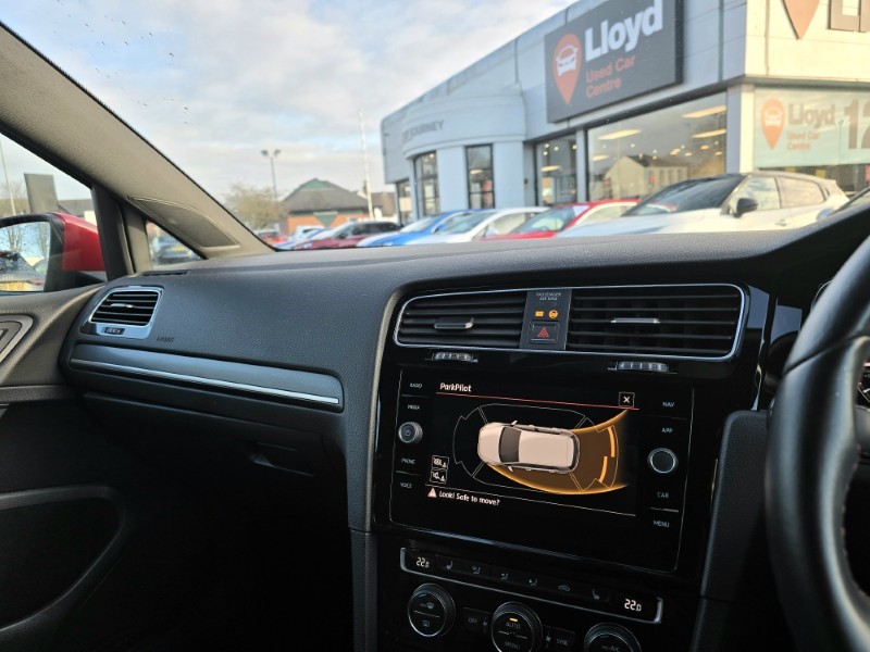 2017 (67) VOLKSWAGEN GOLF 2.0 TSI 245 GTI Performance 3dr 4908406