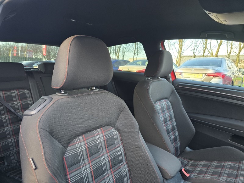 2017 (67) VOLKSWAGEN GOLF 2.0 TSI 245 GTI Performance 3dr 4908425