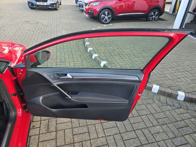 2017 (67) VOLKSWAGEN GOLF 2.0 TSI 245 GTI Performance 3dr 4908423