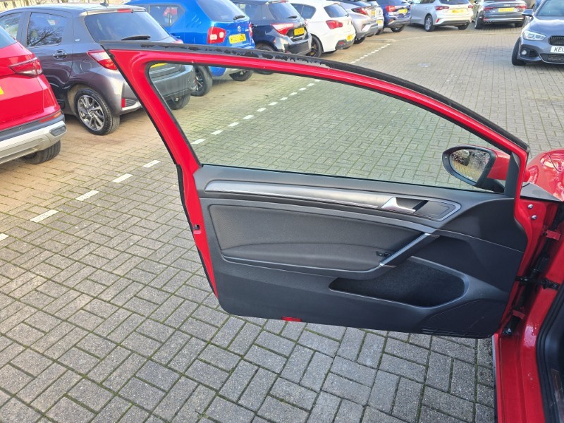 2017 (67) VOLKSWAGEN GOLF 2.0 TSI 245 GTI Performance 3dr 4908419