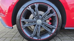 2017 (67) VOLKSWAGEN GOLF 2.0 TSI 245 GTI Performance 3dr 4908394