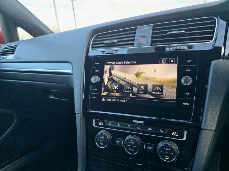 2017 (67) VOLKSWAGEN GOLF 2.0 TSI 245 GTI Performance 3dr 4908443