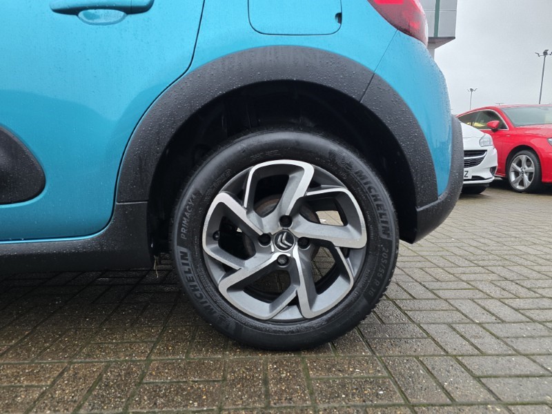 2021 (71) CITROEN C3 1.2 PureTech Shine 5dr 4926871