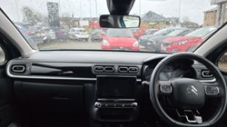 2021 (71) CITROEN C3 1.2 PureTech Shine 5dr 4926877
