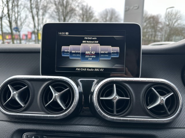 2019 (19) MERCEDES-BENZ COMMERCIAL X CLASS 250d 4Matic Progressive Double Cab Pickup Auto 4902203